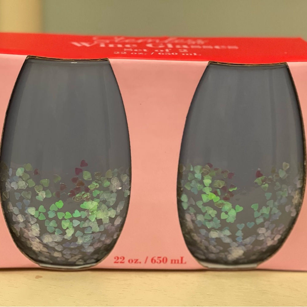 WINE GLASS, set. Hearts